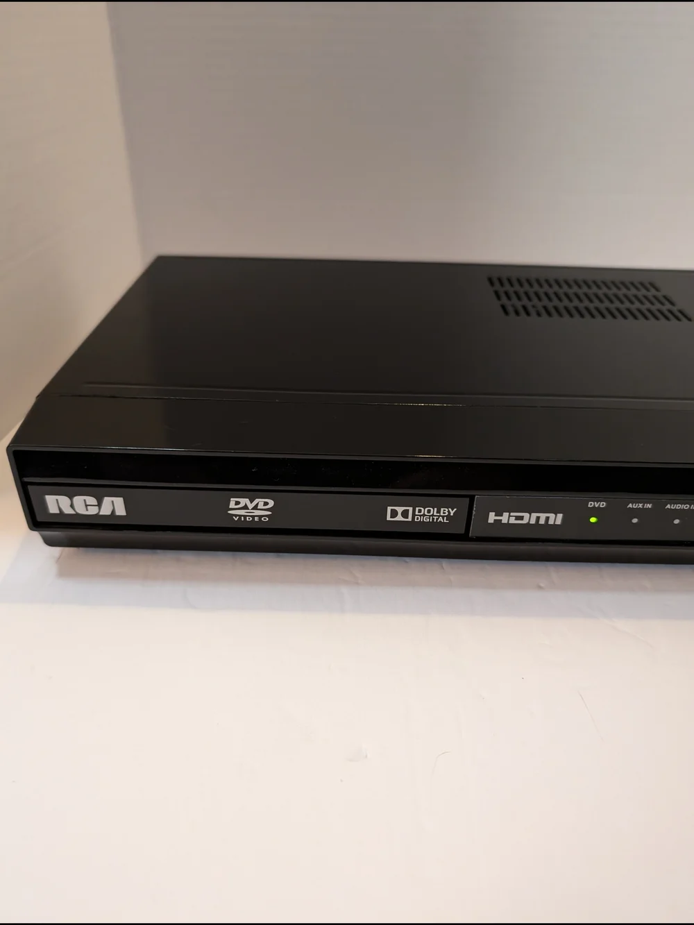 RCA DVD Player And Home Theater _ RTD-3276H